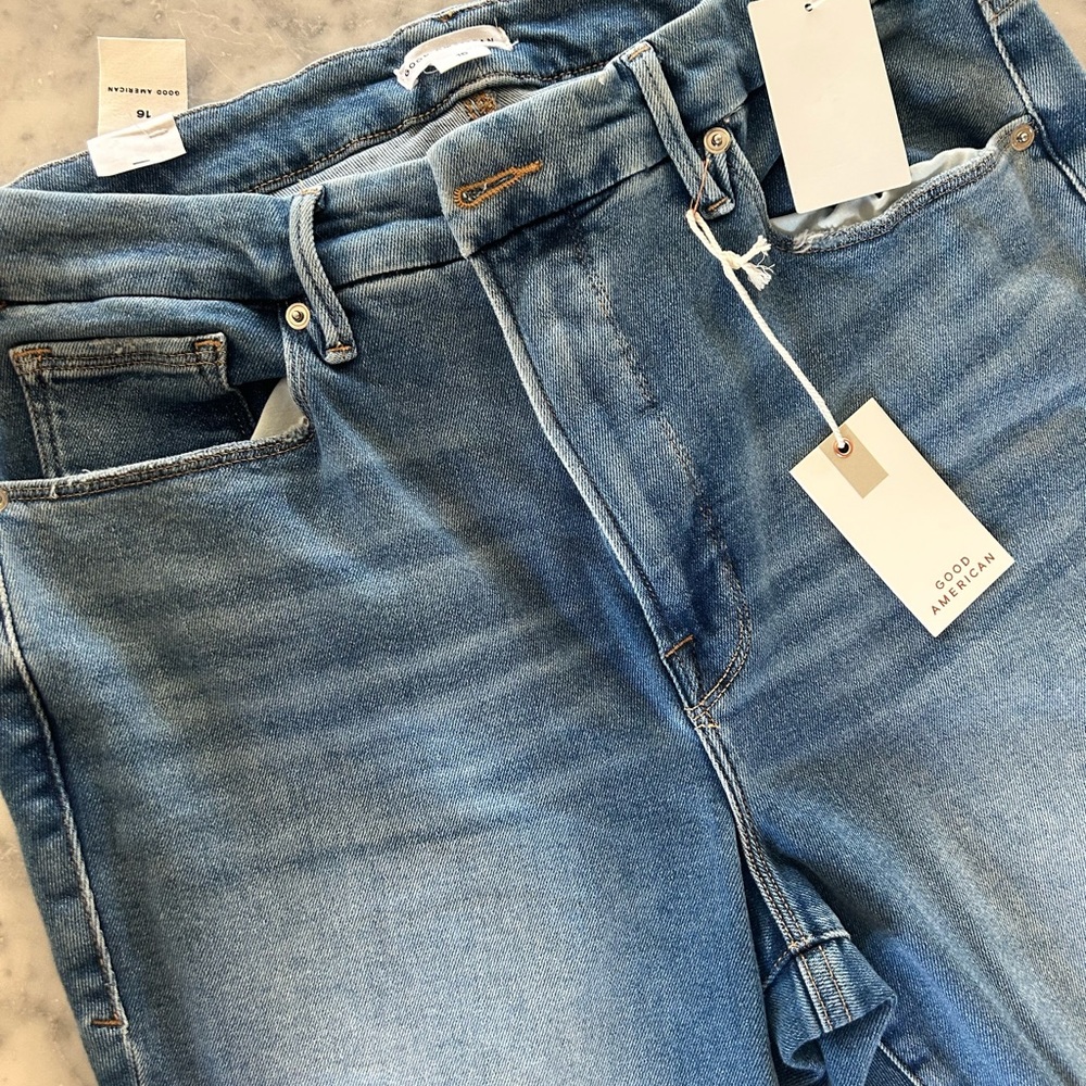 Brand new with tags GOOD AMERICAN JEANS.
